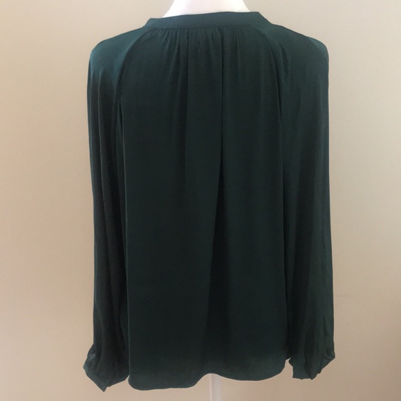 A New Day Blouse. Hunter Green. XS - Picture 4 of 4